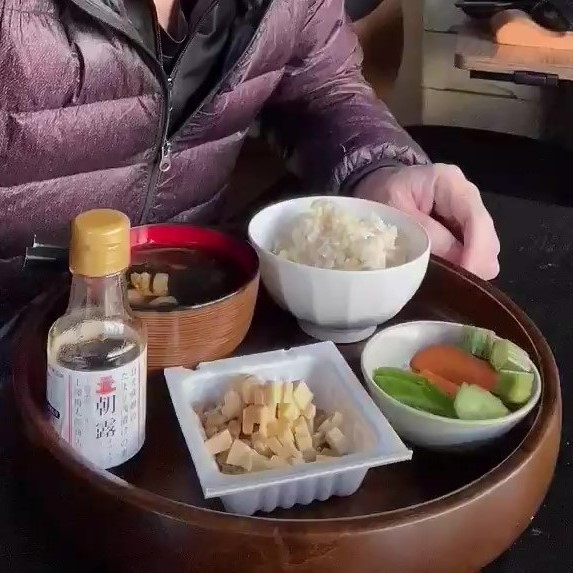 納豆、チーズの食卓